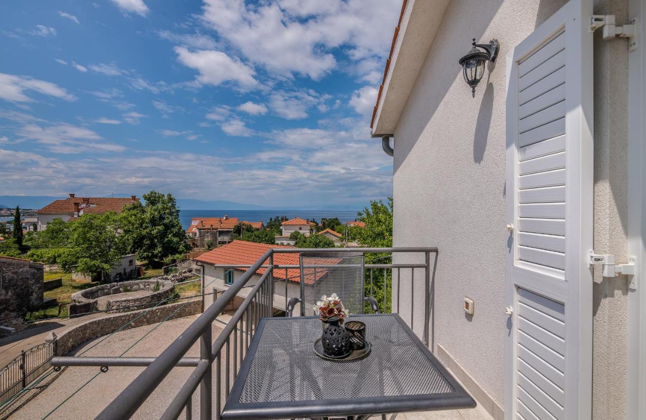 Apartment Marina Malinska Dış mekan fotoğraf