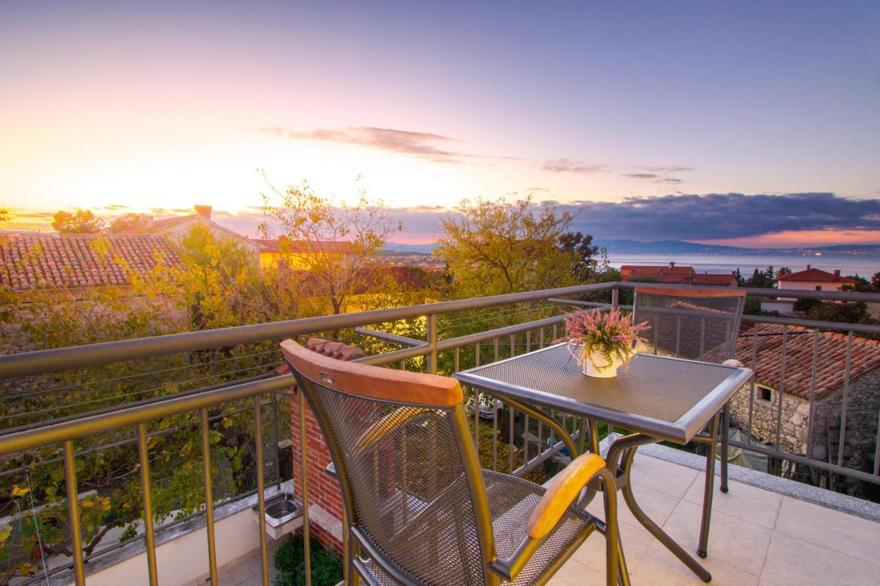 Apartment Marina Malinska Dış mekan fotoğraf